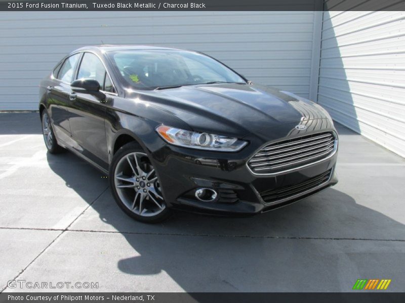 Tuxedo Black Metallic / Charcoal Black 2015 Ford Fusion Titanium