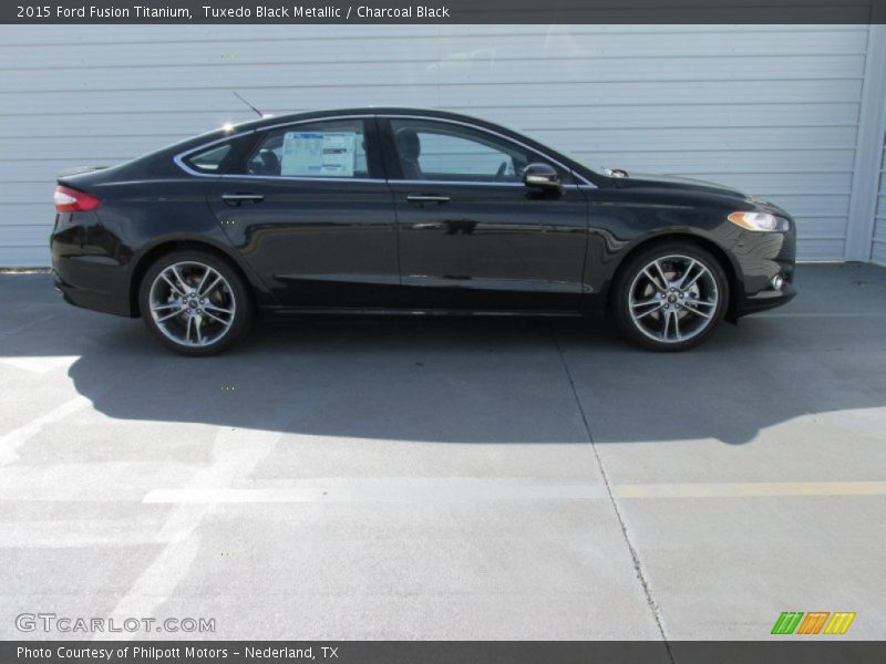 Tuxedo Black Metallic / Charcoal Black 2015 Ford Fusion Titanium