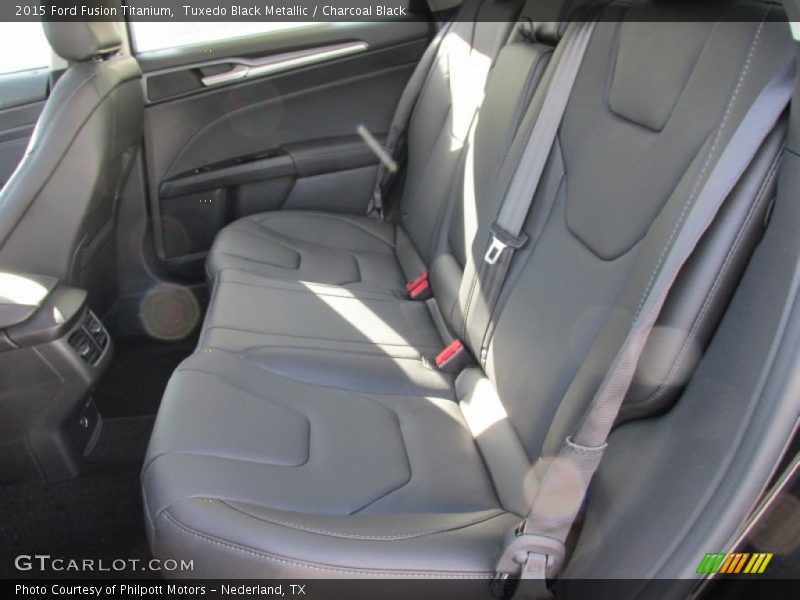 Tuxedo Black Metallic / Charcoal Black 2015 Ford Fusion Titanium