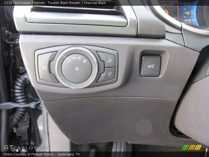 Tuxedo Black Metallic / Charcoal Black 2015 Ford Fusion Titanium