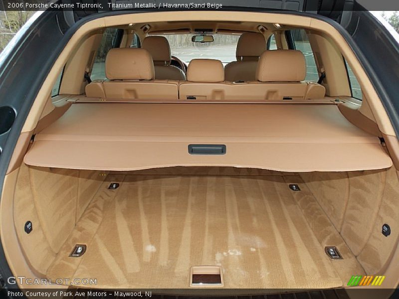 Titanium Metallic / Havanna/Sand Beige 2006 Porsche Cayenne Tiptronic