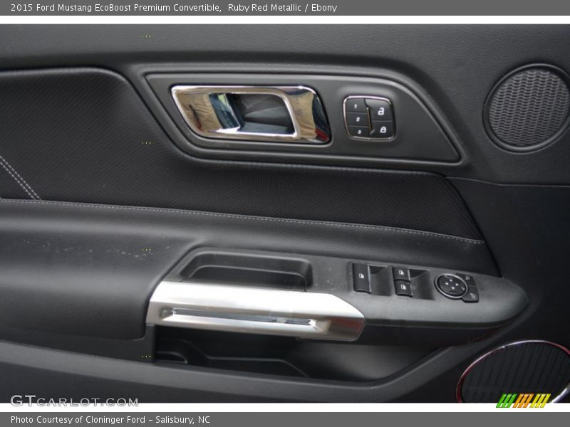 Door Panel of 2015 Mustang EcoBoost Premium Convertible
