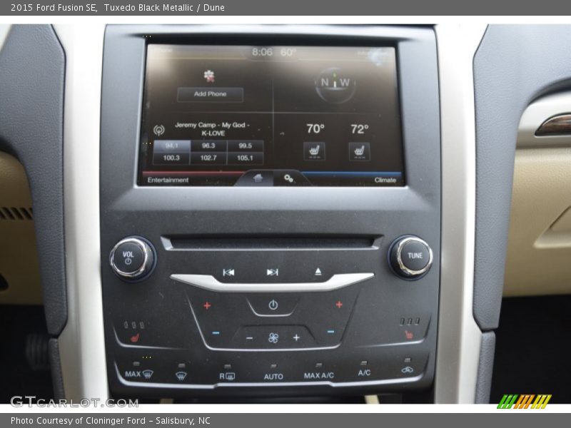 Tuxedo Black Metallic / Dune 2015 Ford Fusion SE