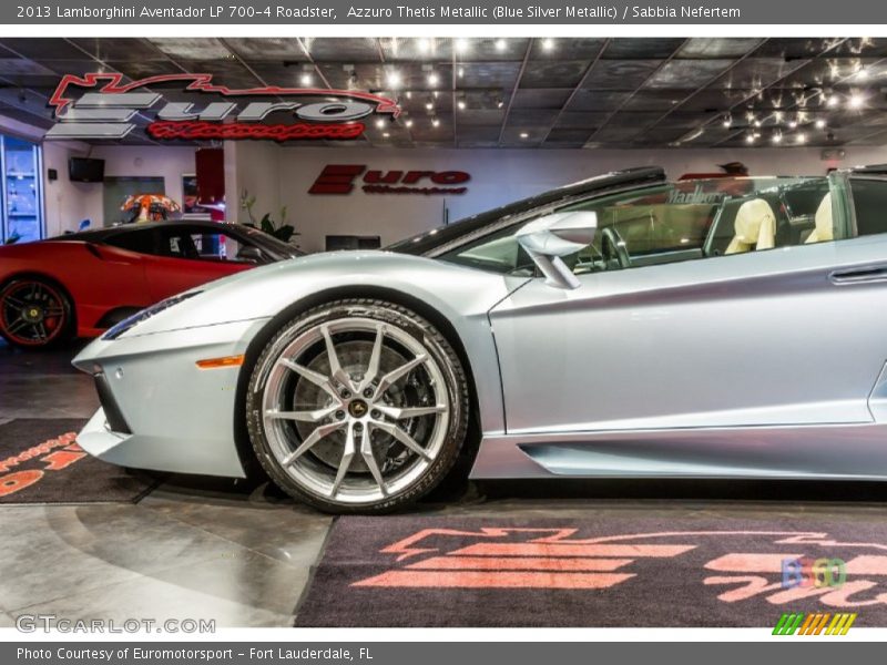 Azzuro Thetis Metallic (Blue Silver Metallic) / Sabbia Nefertem 2013 Lamborghini Aventador LP 700-4 Roadster