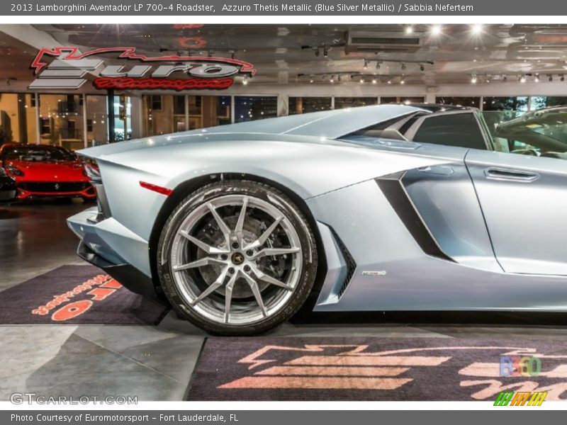 Azzuro Thetis Metallic (Blue Silver Metallic) / Sabbia Nefertem 2013 Lamborghini Aventador LP 700-4 Roadster