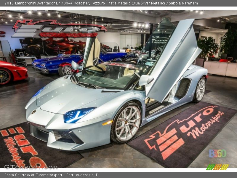 Azzuro Thetis Metallic (Blue Silver Metallic) / Sabbia Nefertem 2013 Lamborghini Aventador LP 700-4 Roadster