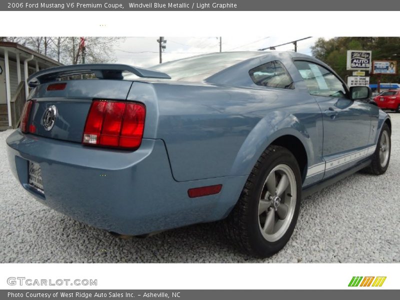 Windveil Blue Metallic / Light Graphite 2006 Ford Mustang V6 Premium Coupe