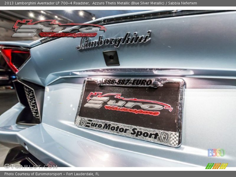 Azzuro Thetis Metallic (Blue Silver Metallic) / Sabbia Nefertem 2013 Lamborghini Aventador LP 700-4 Roadster