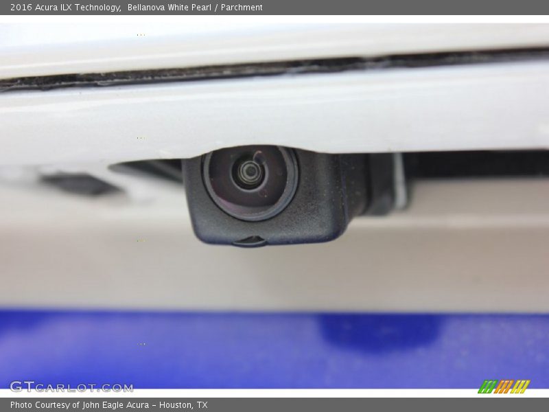 Bellanova White Pearl / Parchment 2016 Acura ILX Technology