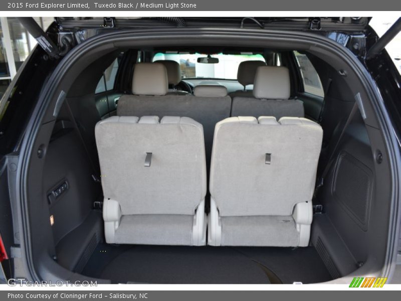 Tuxedo Black / Medium Light Stone 2015 Ford Explorer Limited
