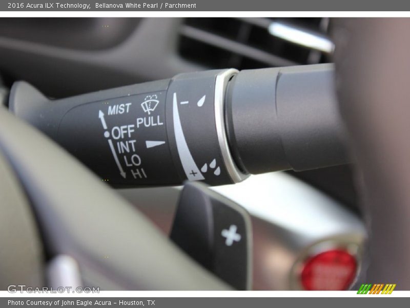 Bellanova White Pearl / Parchment 2016 Acura ILX Technology