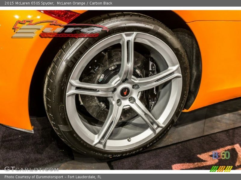 McLaren Orange / Carbon Black 2015 McLaren 650S Spyder