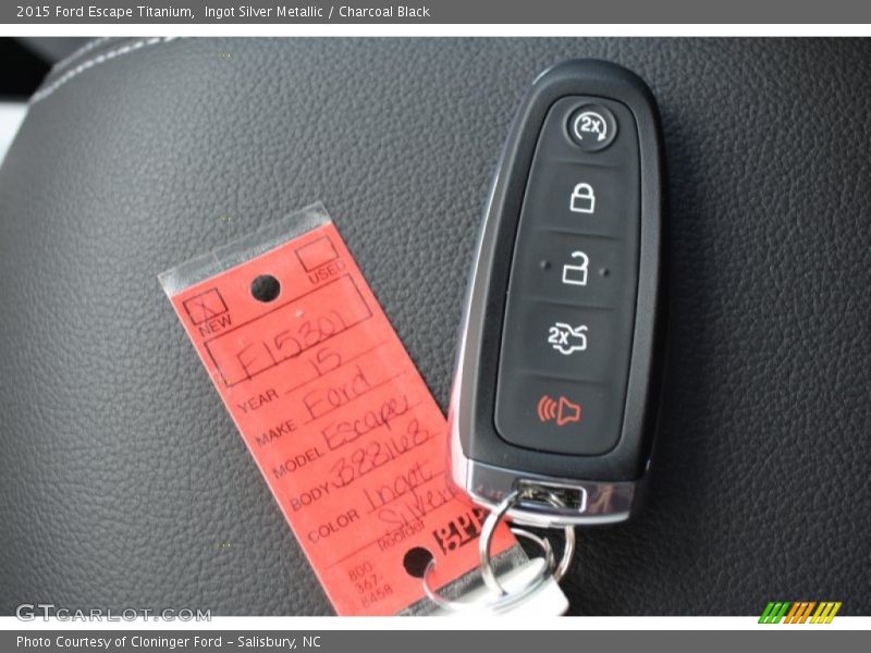 Ingot Silver Metallic / Charcoal Black 2015 Ford Escape Titanium