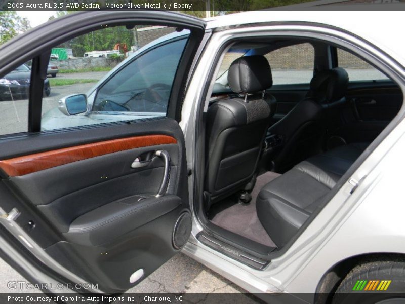 Meteor Silver Metallic / Ebony 2005 Acura RL 3.5 AWD Sedan