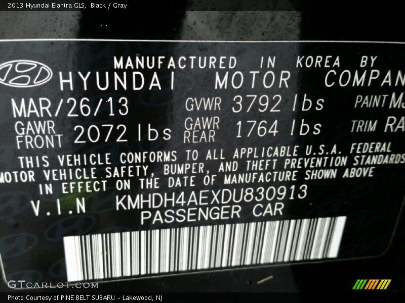 Black / Gray 2013 Hyundai Elantra GLS