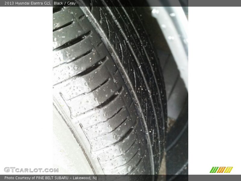 Black / Gray 2013 Hyundai Elantra GLS