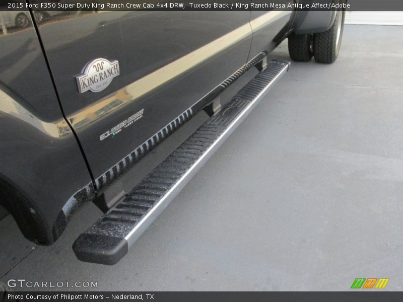Tuxedo Black / King Ranch Mesa Antique Affect/Adobe 2015 Ford F350 Super Duty King Ranch Crew Cab 4x4 DRW