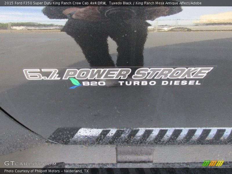 Tuxedo Black / King Ranch Mesa Antique Affect/Adobe 2015 Ford F350 Super Duty King Ranch Crew Cab 4x4 DRW