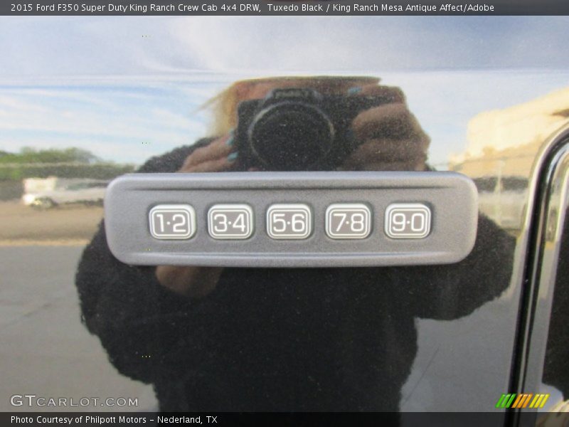 Tuxedo Black / King Ranch Mesa Antique Affect/Adobe 2015 Ford F350 Super Duty King Ranch Crew Cab 4x4 DRW