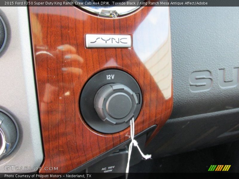 Tuxedo Black / King Ranch Mesa Antique Affect/Adobe 2015 Ford F350 Super Duty King Ranch Crew Cab 4x4 DRW