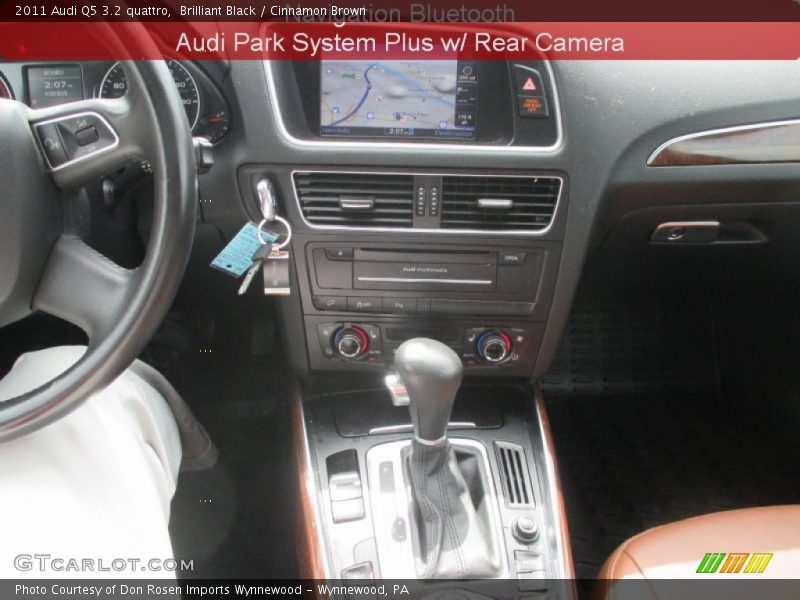 Brilliant Black / Cinnamon Brown 2011 Audi Q5 3.2 quattro