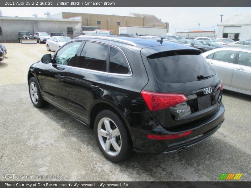 Brilliant Black / Cinnamon Brown 2011 Audi Q5 3.2 quattro