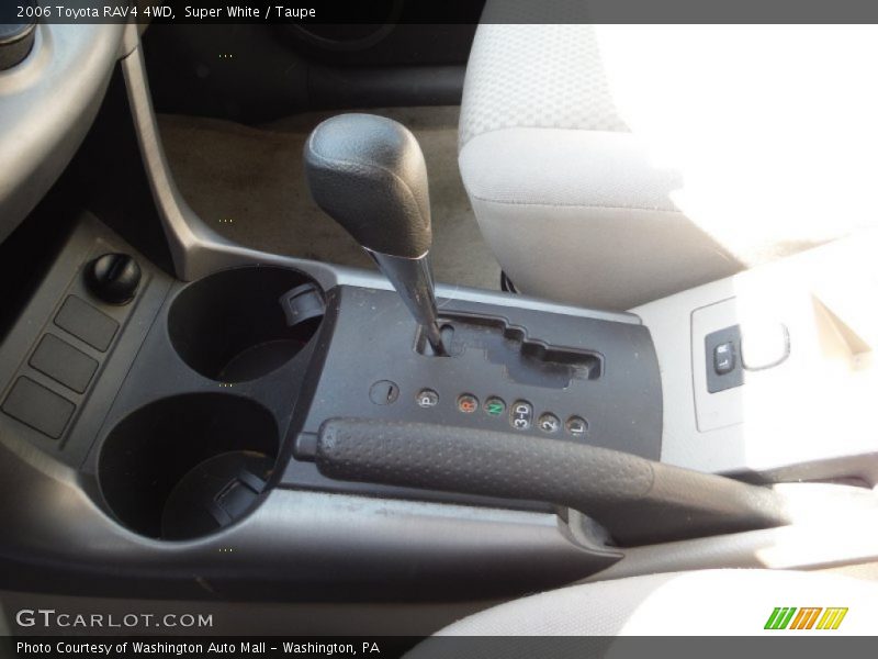 Super White / Taupe 2006 Toyota RAV4 4WD