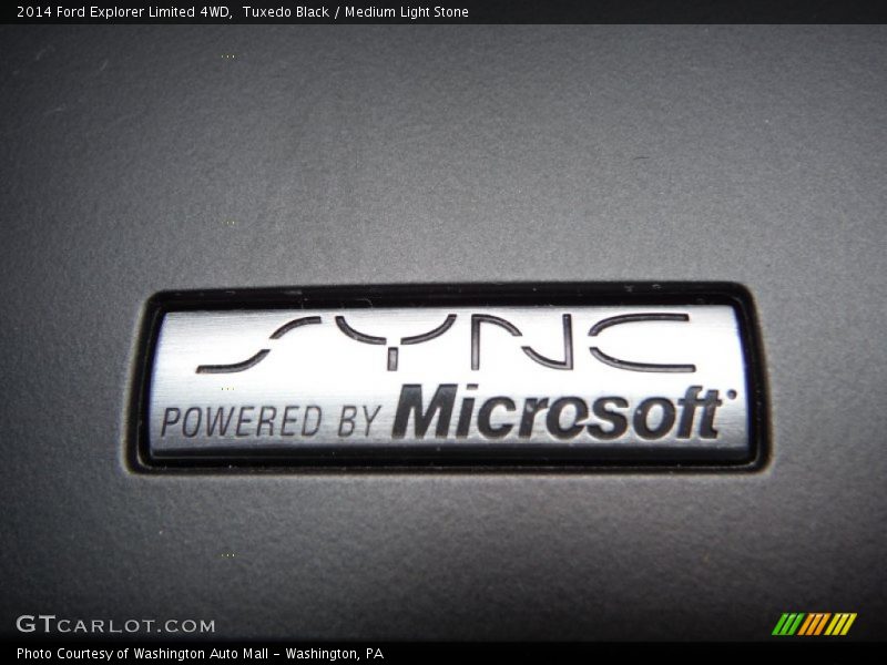 Tuxedo Black / Medium Light Stone 2014 Ford Explorer Limited 4WD