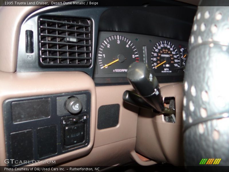 Desert Dune Metallic / Beige 1995 Toyota Land Cruiser