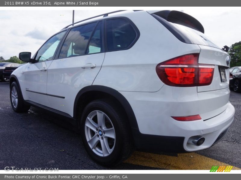 Alpine White / Sand Beige 2011 BMW X5 xDrive 35d