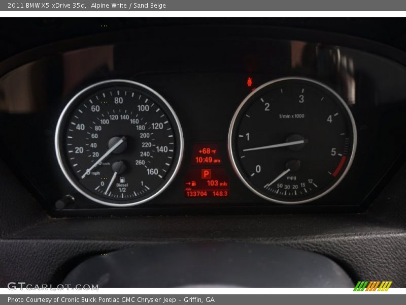 Alpine White / Sand Beige 2011 BMW X5 xDrive 35d