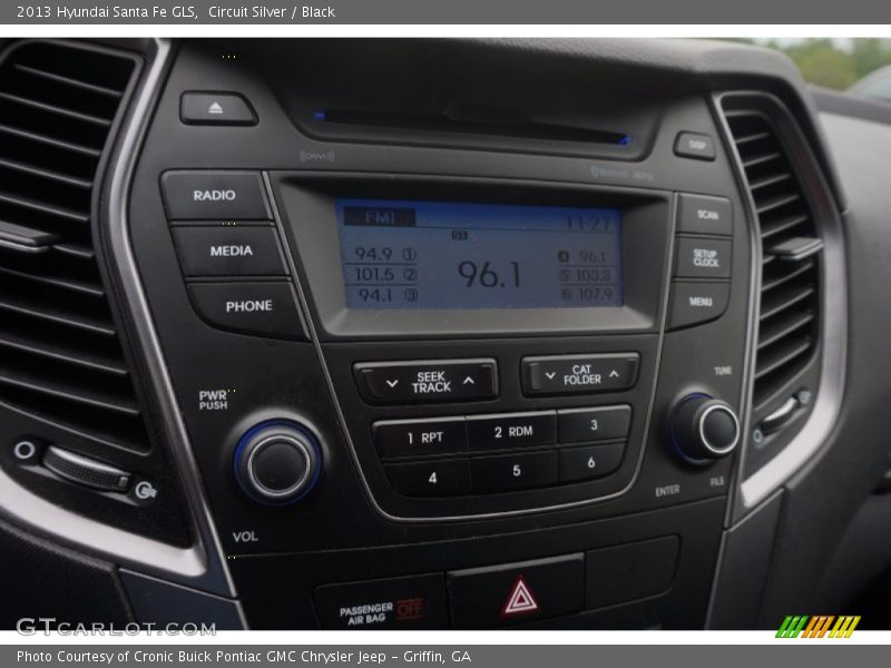 Circuit Silver / Black 2013 Hyundai Santa Fe GLS