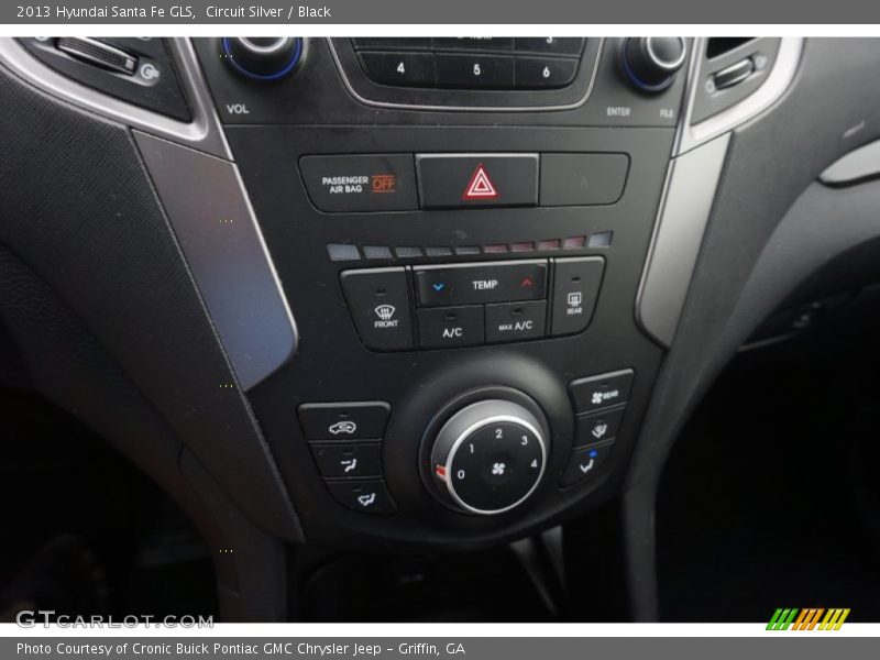 Circuit Silver / Black 2013 Hyundai Santa Fe GLS