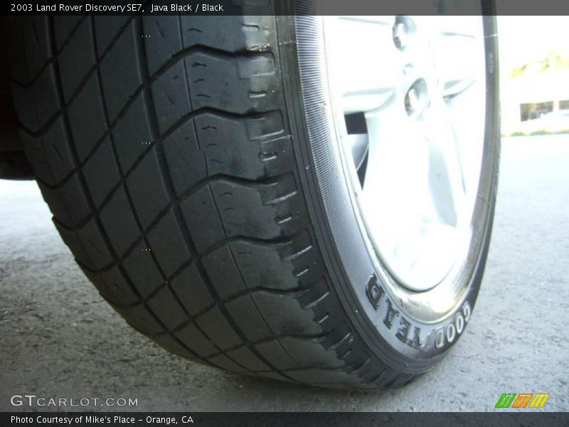 Java Black / Black 2003 Land Rover Discovery SE7