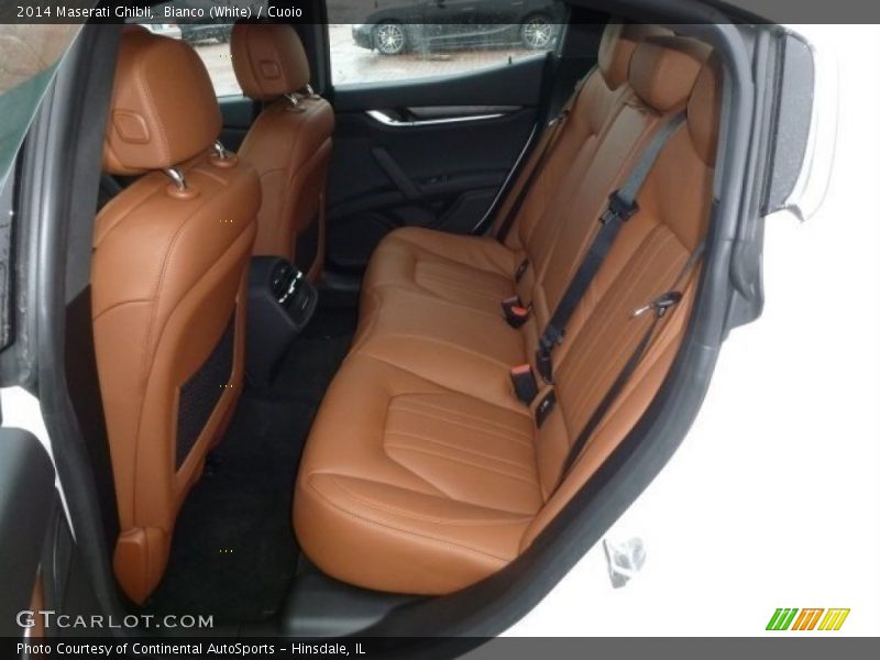 Bianco (White) / Cuoio 2014 Maserati Ghibli