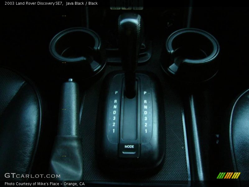 Java Black / Black 2003 Land Rover Discovery SE7