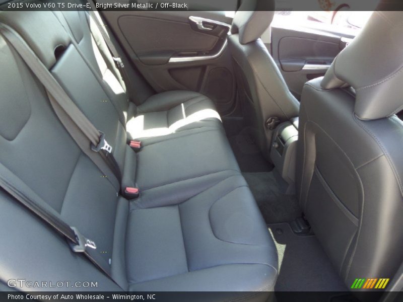 Bright Silver Metallic / Off-Black 2015 Volvo V60 T5 Drive-E