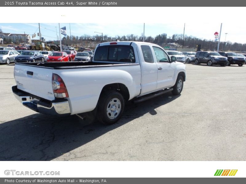 Super White / Graphite 2015 Toyota Tacoma Access Cab 4x4