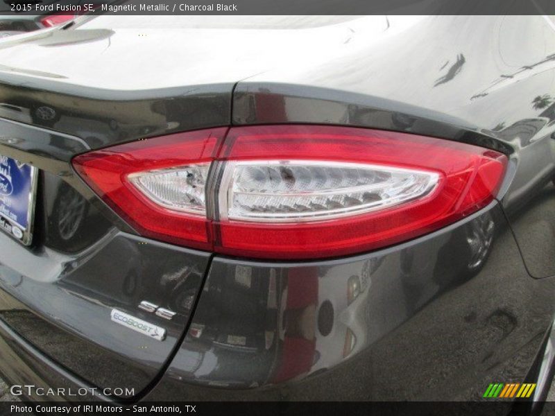 Magnetic Metallic / Charcoal Black 2015 Ford Fusion SE