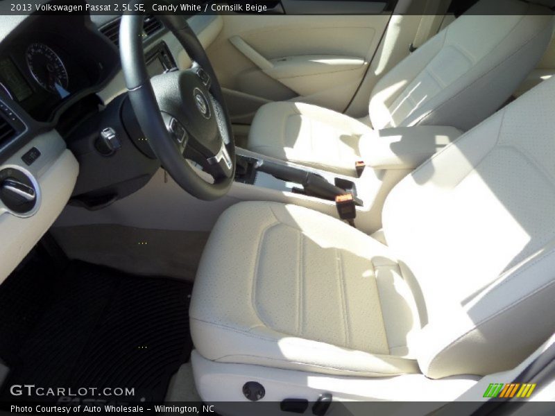 Candy White / Cornsilk Beige 2013 Volkswagen Passat 2.5L SE