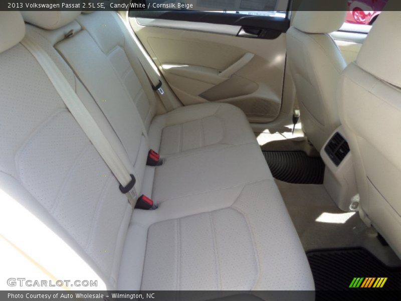 Candy White / Cornsilk Beige 2013 Volkswagen Passat 2.5L SE