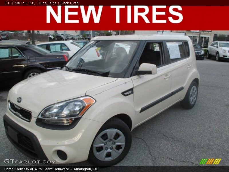 Dune Beige / Black Cloth 2013 Kia Soul 1.6