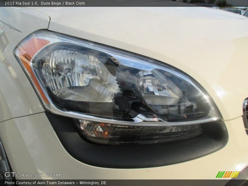 Dune Beige / Black Cloth 2013 Kia Soul 1.6