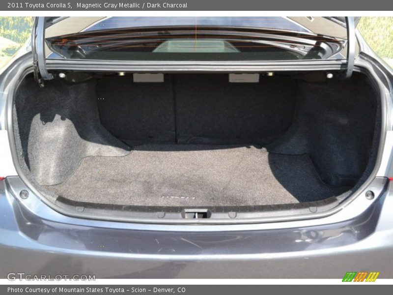 Magnetic Gray Metallic / Dark Charcoal 2011 Toyota Corolla S