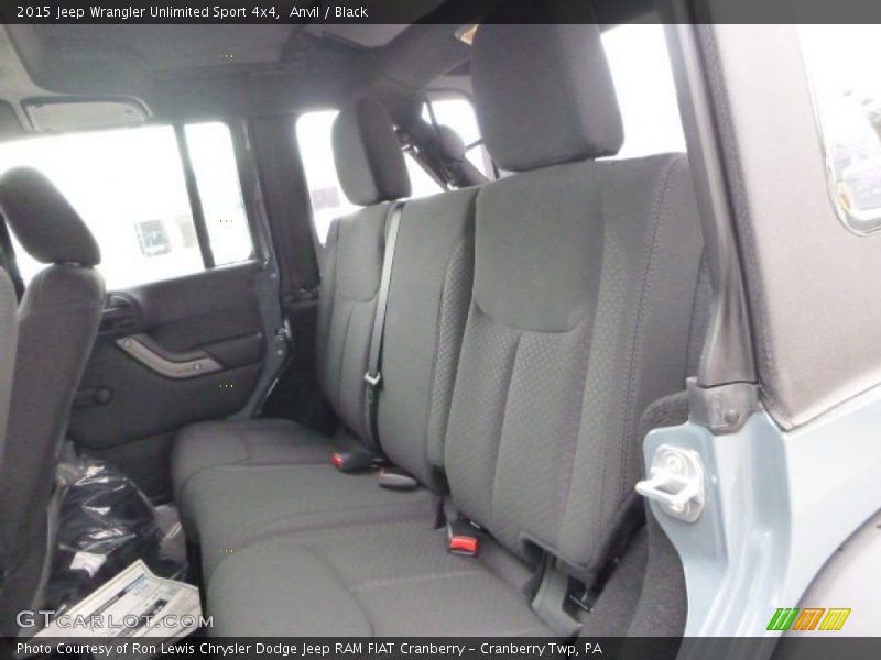 Anvil / Black 2015 Jeep Wrangler Unlimited Sport 4x4