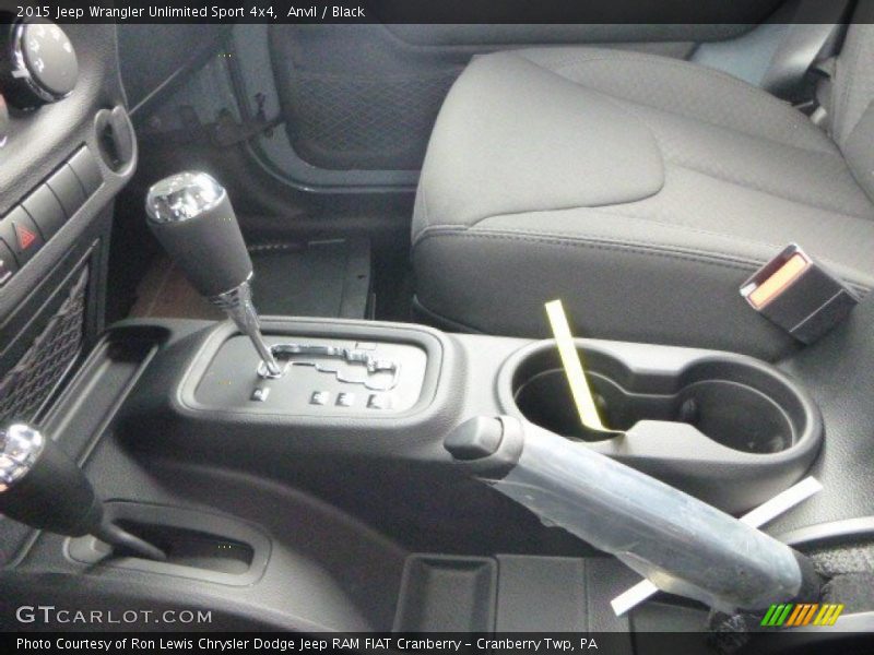 Anvil / Black 2015 Jeep Wrangler Unlimited Sport 4x4