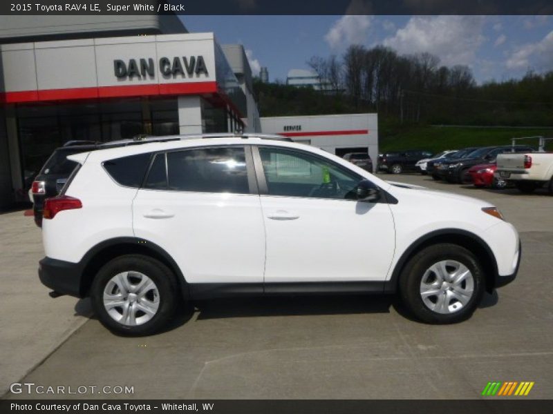Super White / Black 2015 Toyota RAV4 LE