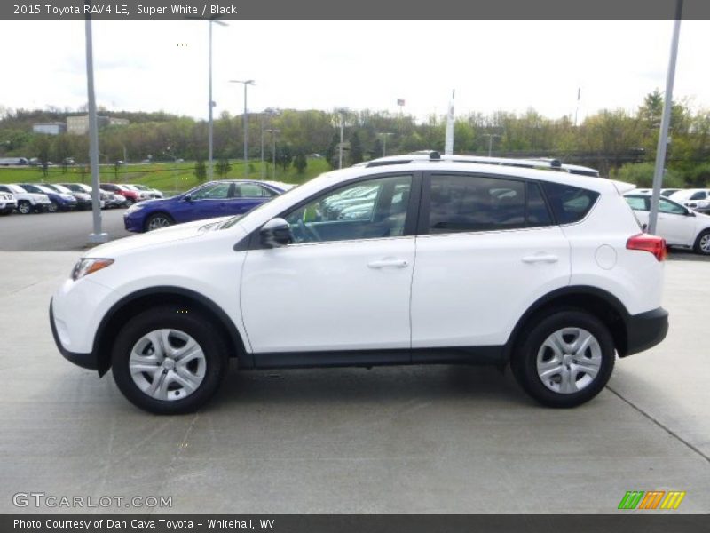 Super White / Black 2015 Toyota RAV4 LE