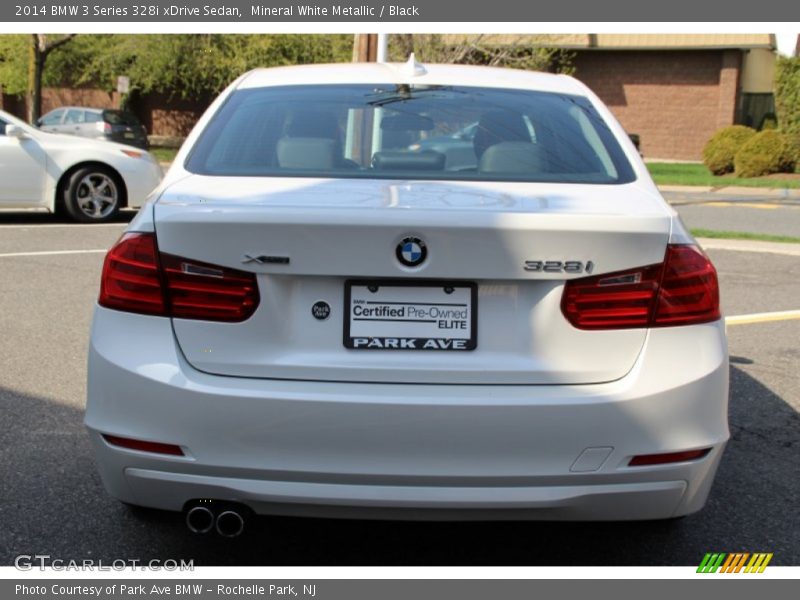 Mineral White Metallic / Black 2014 BMW 3 Series 328i xDrive Sedan