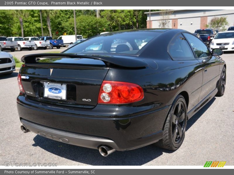 Phantom Black Metallic / Black 2005 Pontiac GTO Coupe